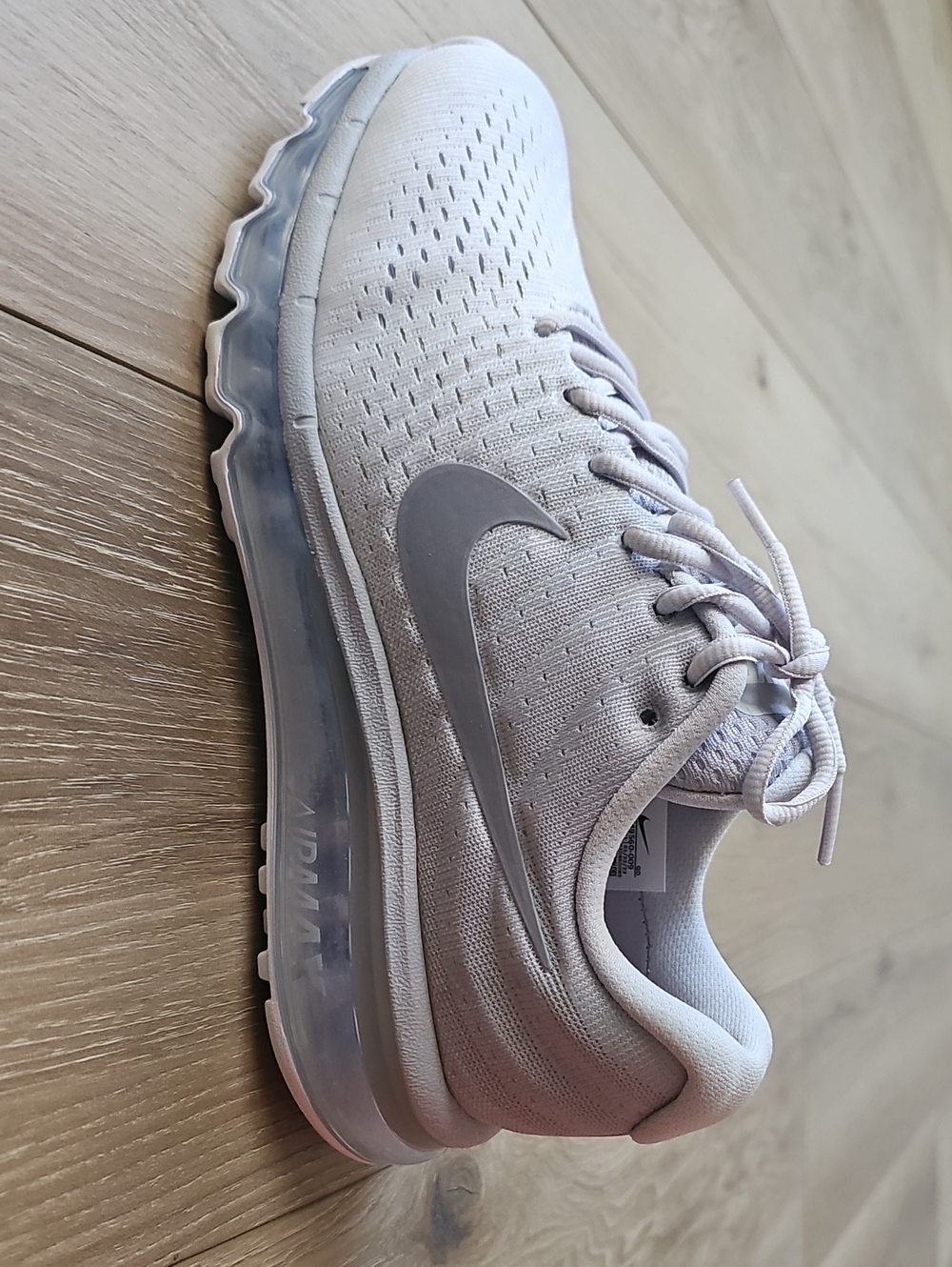 Nike Women's Air Max 2017 Light Gray Athletic Sneaker